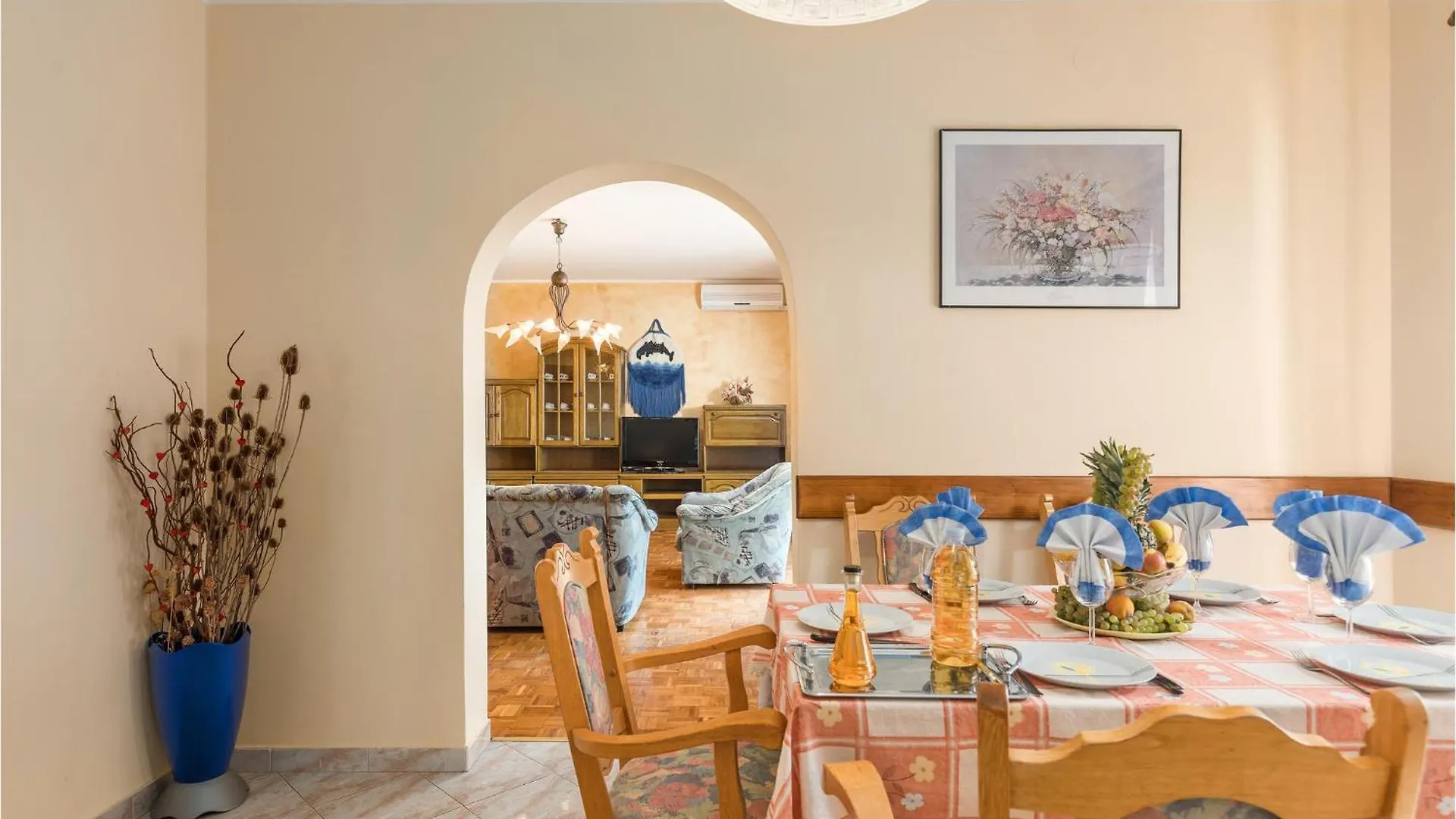 Beautiful Home In Visnjan With Wifi 0*,  Croatia